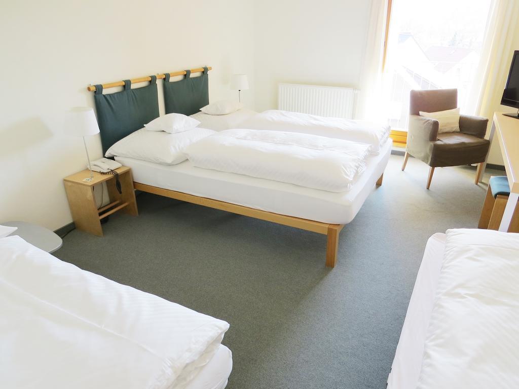 Hotel & Restaurant Die Linde Wangen (Goppingen) Quarto foto
